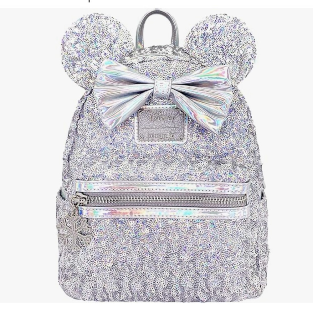 🌸 Loungefly Exclusive Disney Sequin Minnie Mini Backpack 🌸